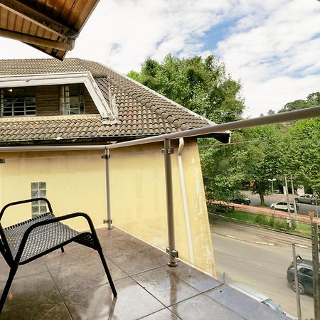 Hotel Geneve - 2Km Do Capivari Campos do Jordão المظهر الخارجي الصورة